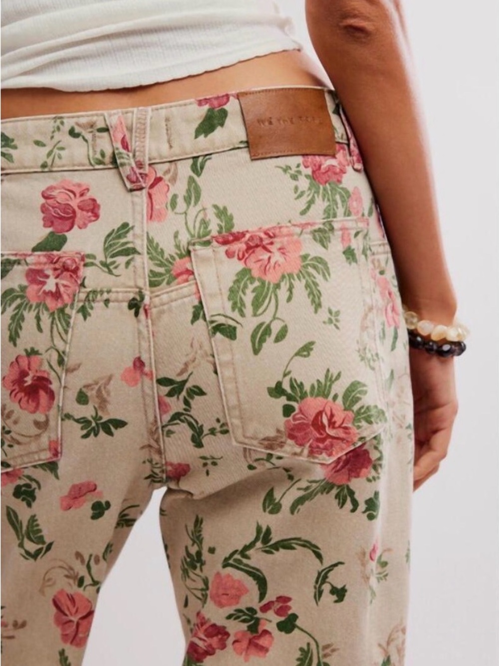 We The Free Deep Trance Printed Jeans - Wallpaper Floral - Picture 4 of 4